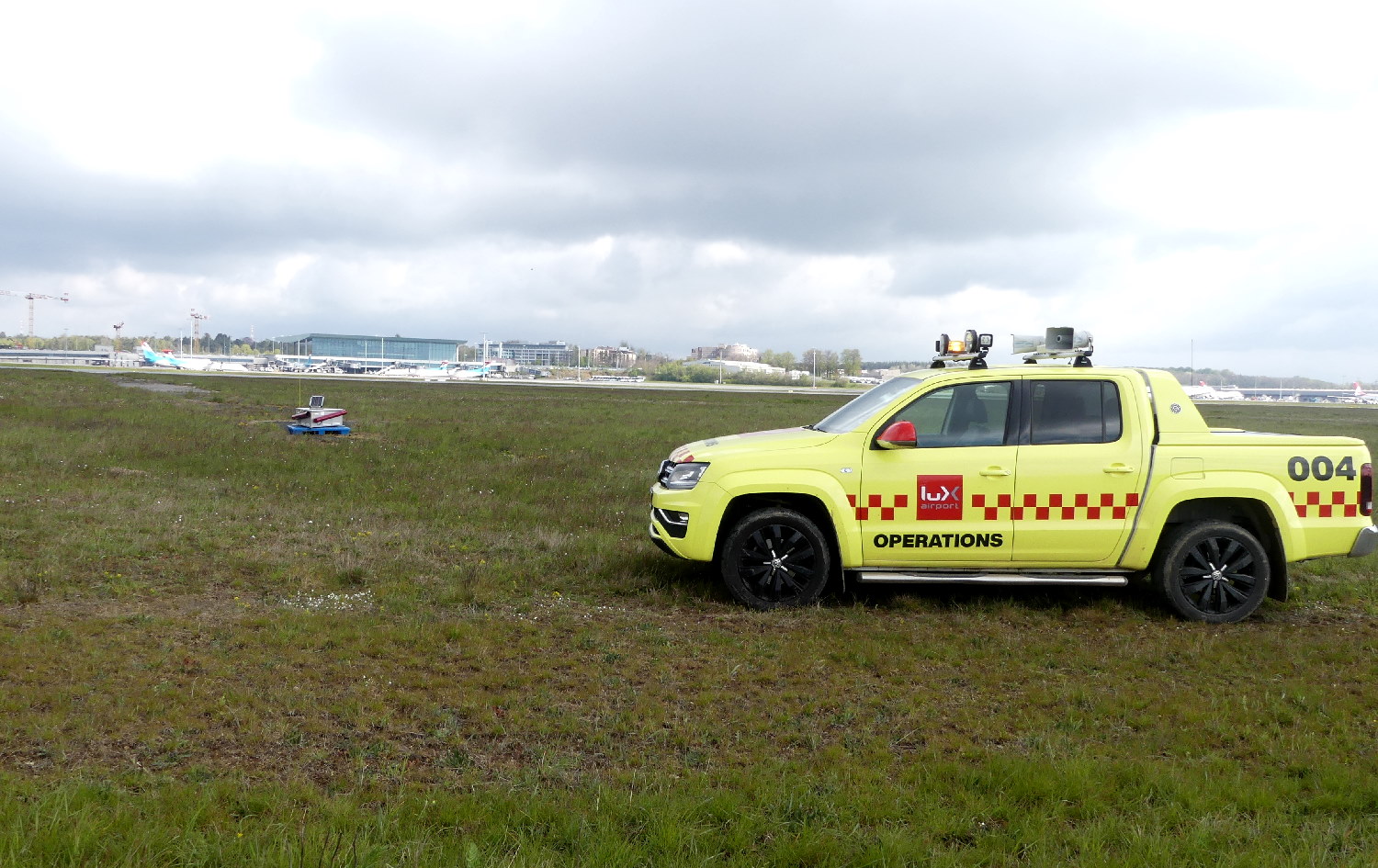 Purivox TA-RC System - bird control LUX Airport