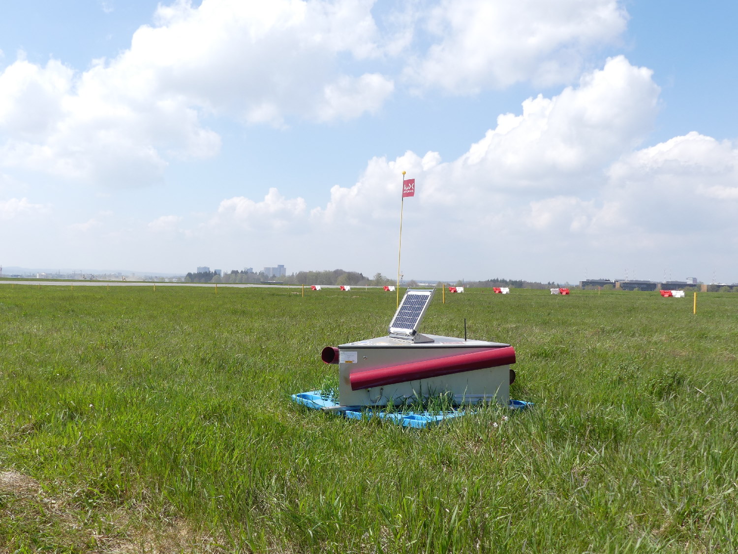 Purivox TA-RC System - bird control LUX Airport