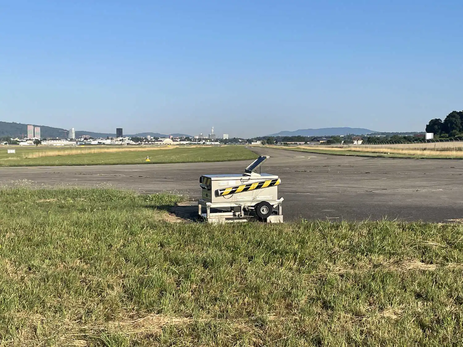Bird Control with the Purivox DA-RC System at Swiss Air Force